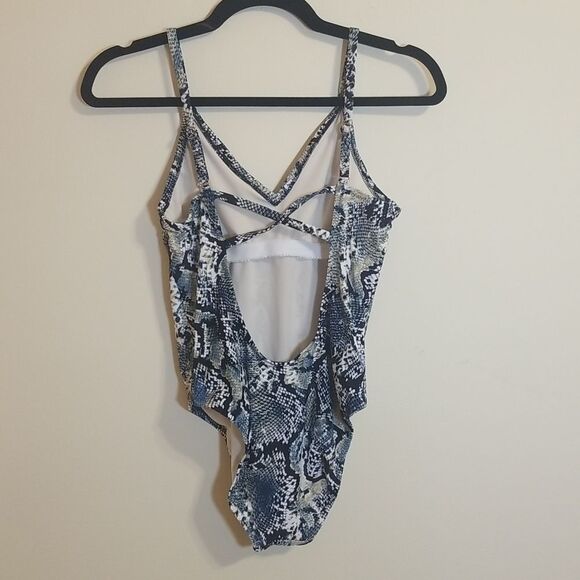 Shade & Shore blue python print one piece swimsuit size Small - Picture 4 of 9